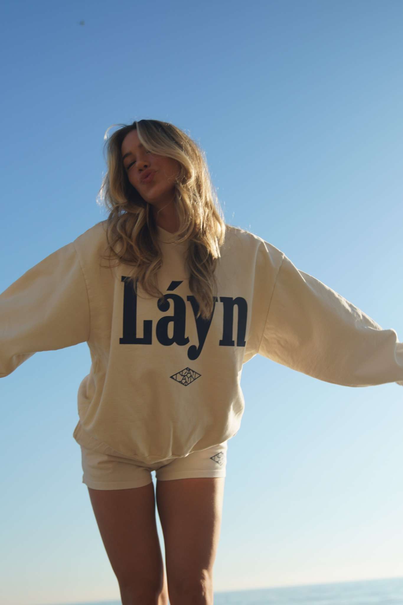 Navy Blue and Cream 'Soft Láyn': Crewneck
